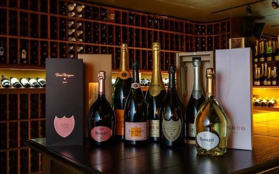 Private visit and tastings of famous cellars exclusive brands (Dom Perignon..) in Champagne