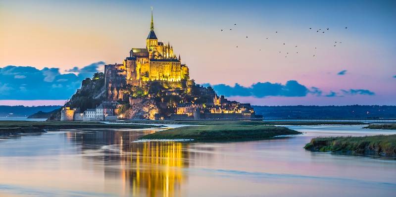 VIP D-DAY IN NORMANDY AND MONT SAINT MICHEL 