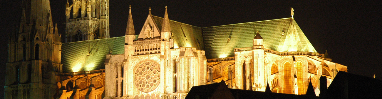 VIP CHARTRES AND ITS CATHEDRAL 