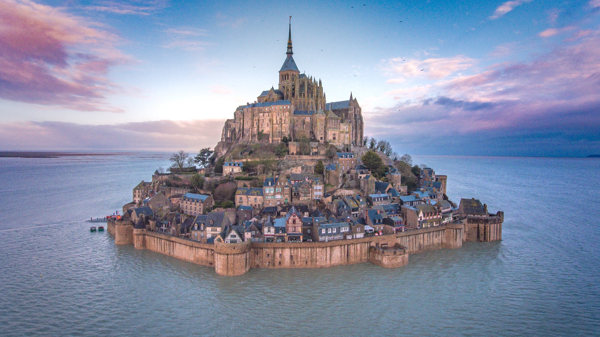 VIP MONT SAINT MICHEL +  BRITTANY TOUR (4 Days)