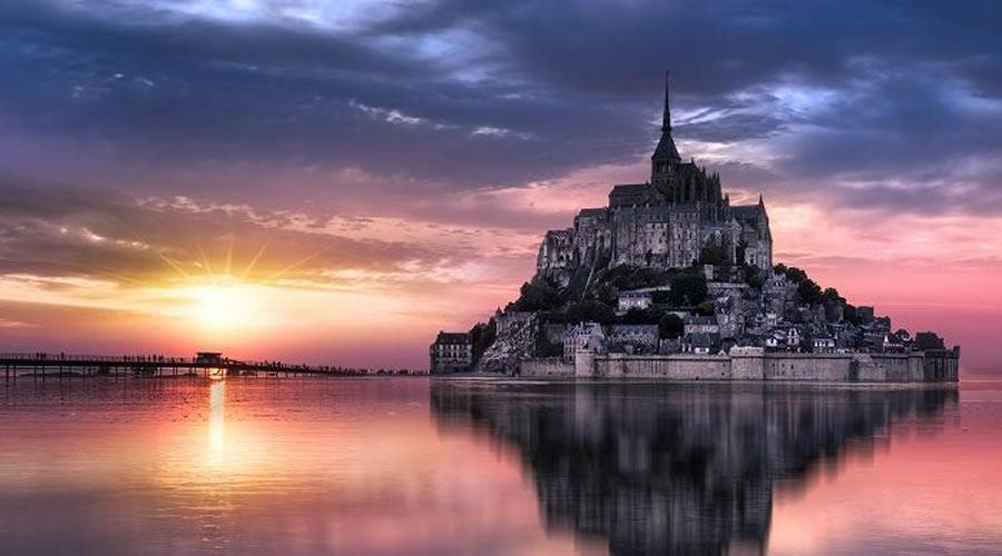 VIP MONT SAINT MICHEL AND HISTORIC NORMANDY